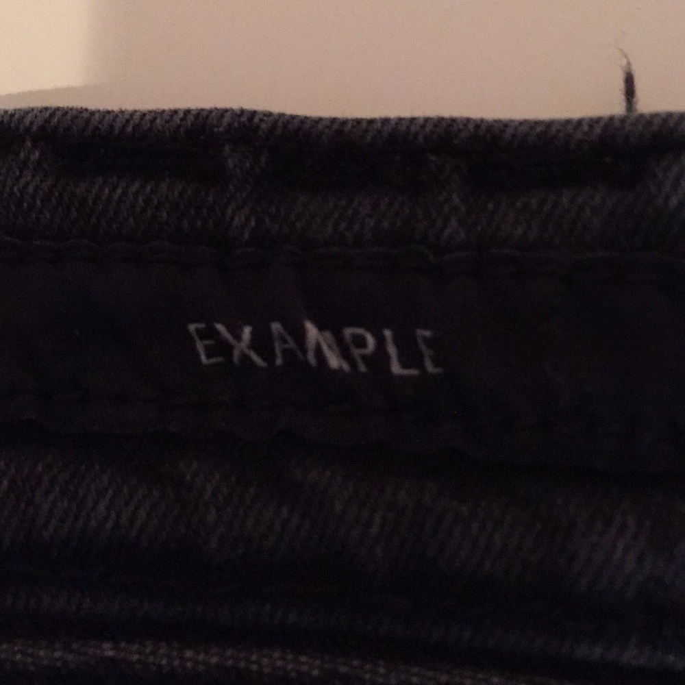 Example Black Jeans - image 4
